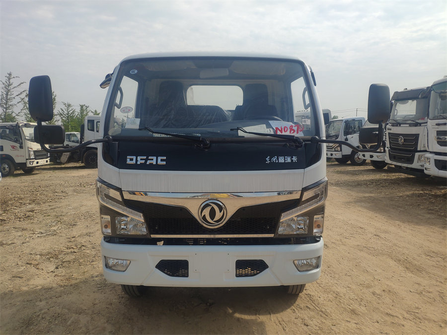 東風小福瑞卡（3308，錫柴130）國六 內飾照片圖